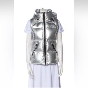 SAM. silver puffer vest, size S